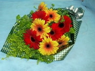 Ankara Balgat �i�ek�i d�kkan�m�zdan Kar���k gerbera �i�ekleri buketi