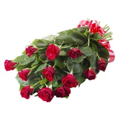 Ankara Balgat �i�ek�i yolla d�kkan�m�zdan sade g�l sevenler i�in