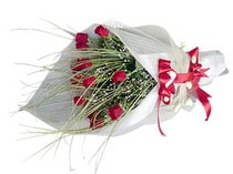 Ankara Balgat ostim �i�ek sipari�i firma �r�n�m�z 11 adet g�lden g�rsel buket �i�e�i