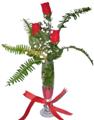 Ankara Balgat �i�ek�i firmam�zdan Cam vazoda i�inde 3 g�l Ankara �i�ek g�nder firmas� �ahane �r�n�m�z 