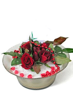 Ankara Balgat �i�ek�i firmam�zdan sevilenlere �i�ek Cam i�inde 5 g�l Ankara �i�ek g�nder firmas� �ahane �r�n�m�z 