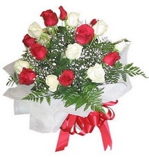 Ankara Balgat �i�ek g�nder firmas� �ahane �r�n�m�z 11 adet kar���k g�lden buket �i�e�i