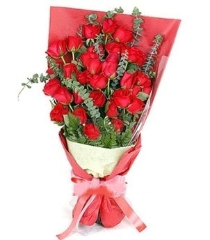 37 adet k�rm�z� g�llerden buket 