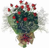 Ankara Balgat Ostim �i�ek firmas�ndan 11 adet k�pk�rm�z� g�l buketi