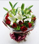 11 adet k�rm�z� g�l 2 dal kazablanka buket Ankara ucuz �i�ek g�nder